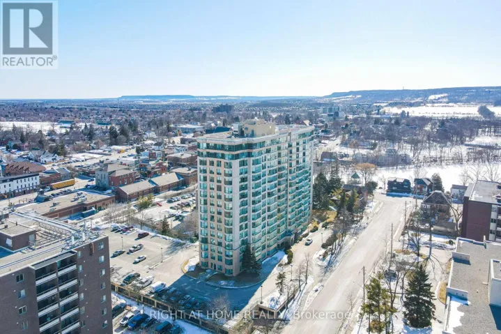 210 - 100 MILLSIDE DRIVE, Milton (OM Old Milton), Ontario L9T5E2