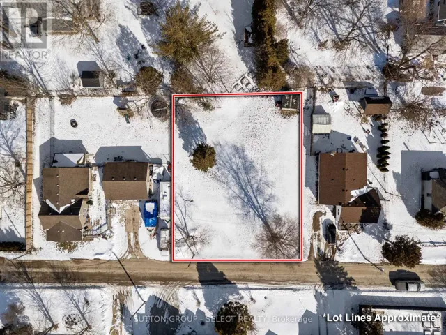 3910 PARK STREET, Plympton-Wyoming (Plympton Wyoming), Ontario N0N1E0