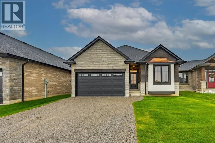 93 DUCHESS Drive, Delhi, Ontario N4B2V3