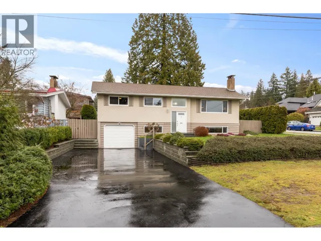 2497 TOLMIE AVENUE, Coquitlam, British Columbia V3K3E6