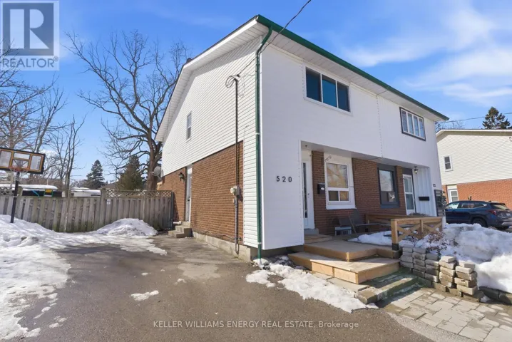 520 MINTO COURT, Oshawa (O'Neill), Ontario L1G5K2