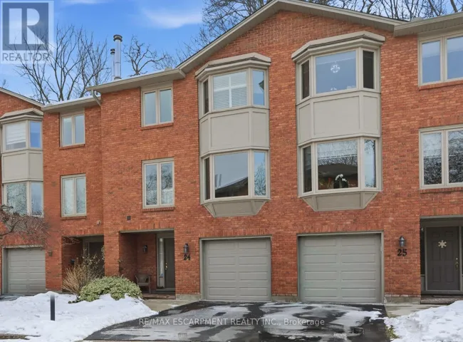 24 - 30 OSLER DRIVE, Hamilton (Dundas), Ontario L9H6W3