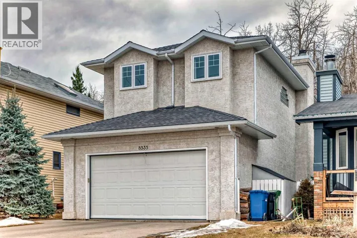 8535 33 Avenue NW, Calgary, Alberta T3B1M2