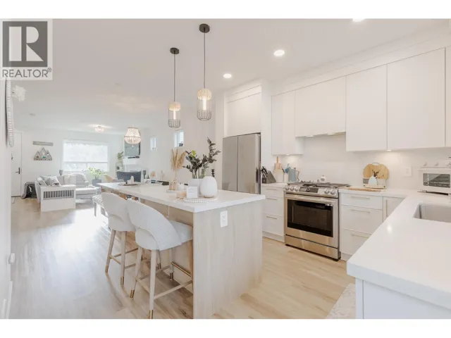 25097 112 AVENUE, Maple Ridge, British Columbia V2W0K6