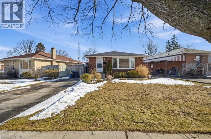 16 SOMERSET Road, Brantford, Ontario N3R5A5