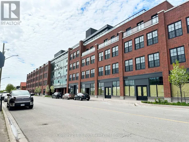 216 - 21 MATCHEDASH STREET S, Orillia, Ontario L3V4T4