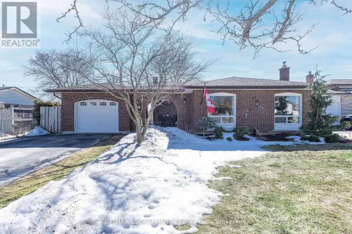 118 WESTWOOD CRESCENT, Welland (Prince Charles), Ontario L3C4R3