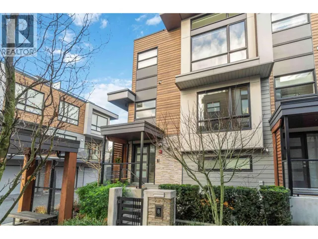 8 856 ORWELL STREET, Vancouver, British Columbia V7J2G3