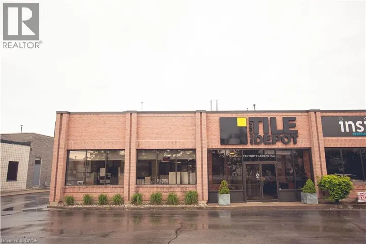 1360 SPEERS Road, Oakville, Ontario L6L5V3