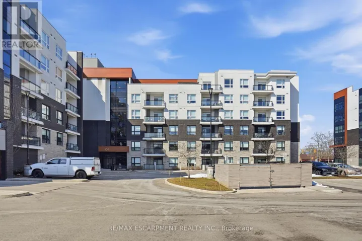 618 - 320 PLAINS ROAD E, Burlington (LaSalle), Ontario L7T0C1