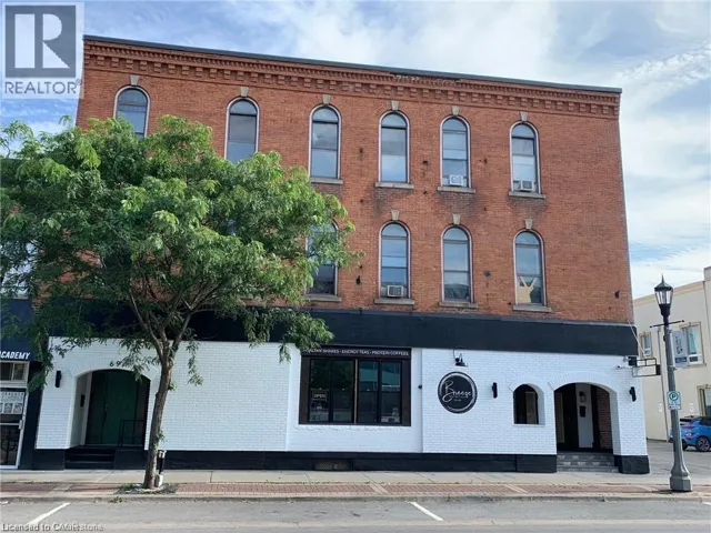 69 EAST MAIN Street Unit# 203, Welland, Ontario L3B3W4