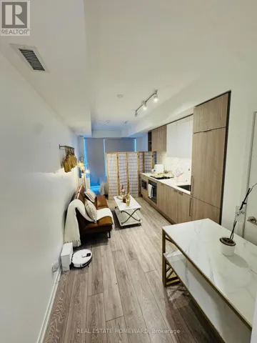 535 - 2020 BATHURST STREET, Toronto (Humewood-Cedarvale), Ontario M5P0A6