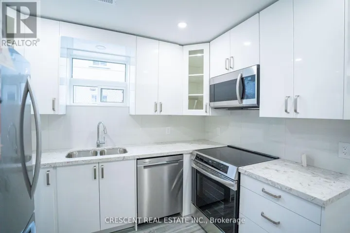 1 - 19 QUEEN STREET W, Mississauga (Port Credit), Ontario L5H1L5