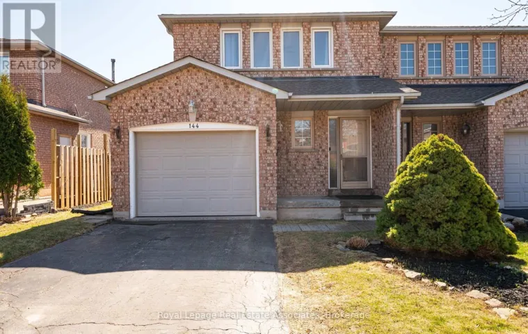 144 GENESEE DRIVE, Oakville (RO River Oaks), Ontario L6H5Y9