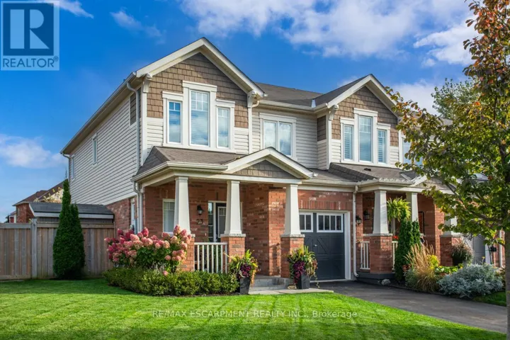 23 LUPO DRIVE, Hamilton (Waterdown), Ontario L8B0Y4