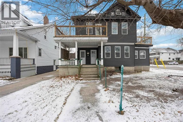 211 George STREET, Sarnia, Ontario N7T4N8