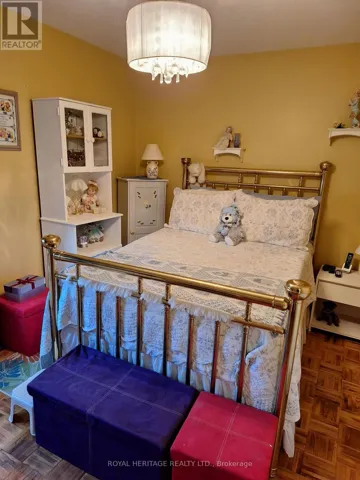 6 - 677 MARKSBURY ROAD, Pickering (West Shore), Ontario L1W2T3