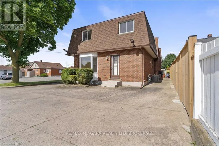 1 - 6344 DRUMMOND ROAD, Niagara Falls (Dorchester), Ontario L2G4M9