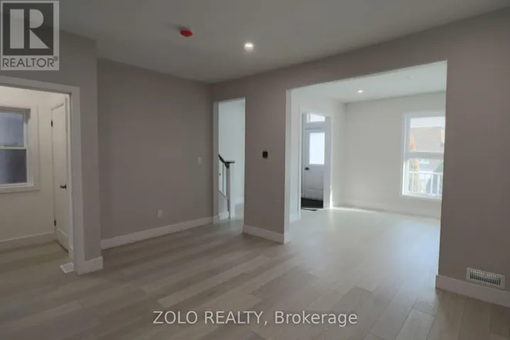 498 CHARLOTTE STREET, Peterborough (Town Ward 3), Ontario K9J2W3