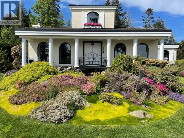 5909 Garvin Rd, Union Bay, British Columbia V0R1B0