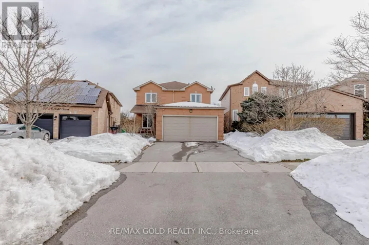 90 NEWDALE PLACE, Brampton (Westgate), Ontario L6S5Z2