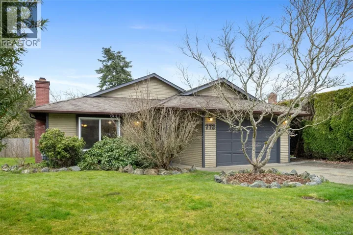 772 Mapleton Pl, Saanich, British Columbia V8Z6W2
