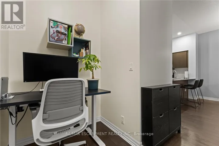 104 - 80 ESTHER LORRIE DRIVE, Toronto (West Humber-Clairville), Ontario M9W0C6