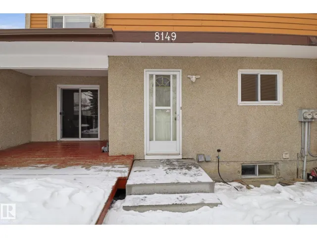 8149 27 AV NW, Edmonton, Alberta T6K2Y5