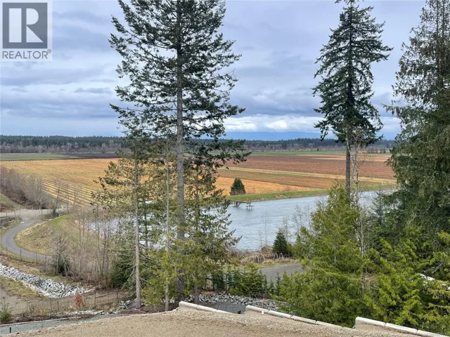 3316 Klanawa Cres, Courtenay, British Columbia V9N0H4