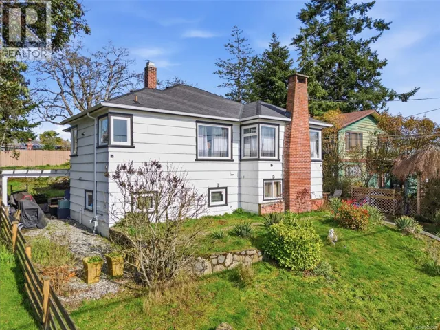 730 Burnside Rd W, Saanich, British Columbia V8Z1N1