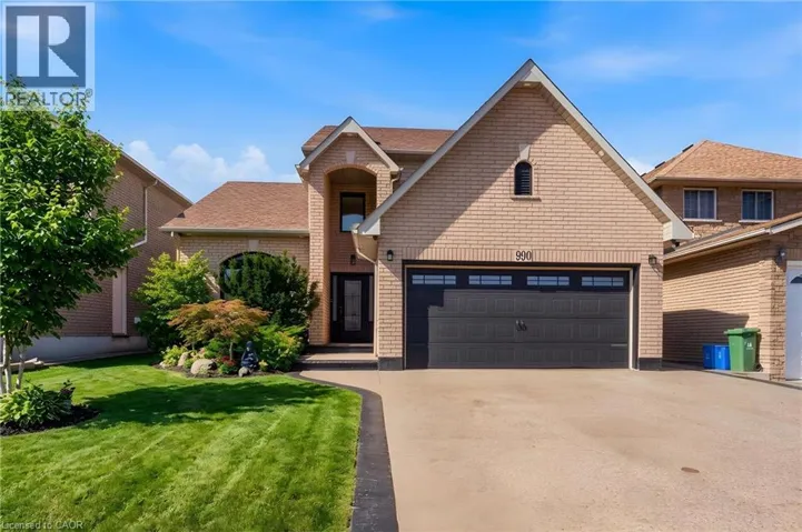 990 UPPER KENILWORTH Avenue, Hamilton, Ontario L8W2L3