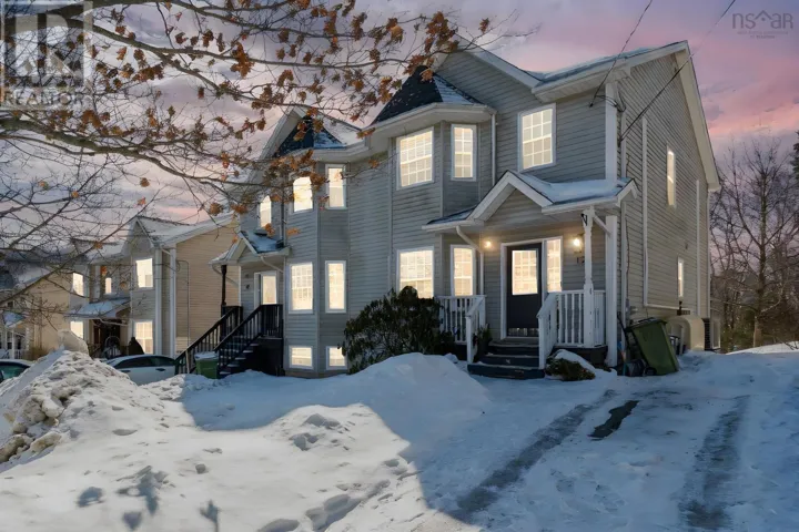 12 Walter Havill Drive, Halifax, Nova Scotia B3N3H5