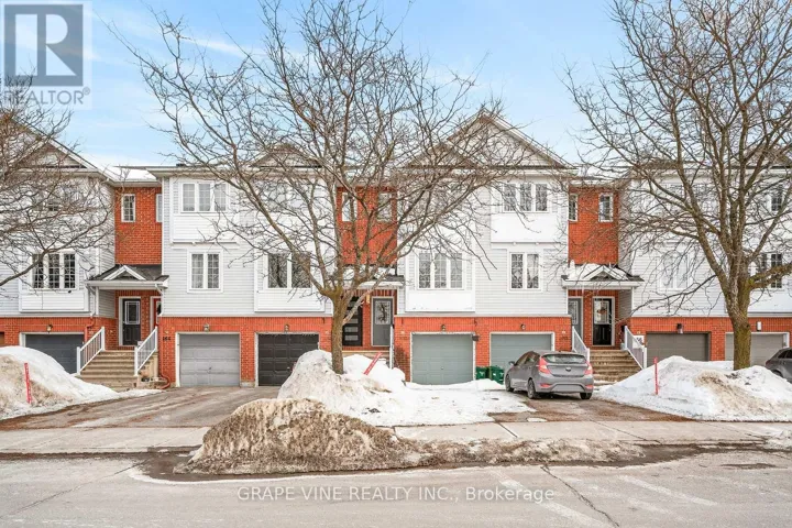 460 SEYTON DRIVE, Ottawa, Ontario K2H1G2