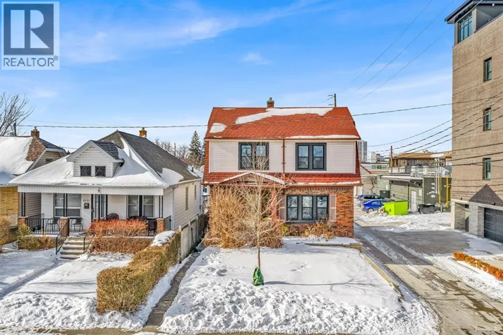 1027 MARENTETTE AVENUE, Windsor, Ontario N9A2A4