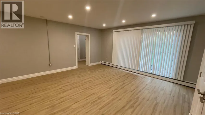 326 HUNTER Street E Unit# 101, Hamilton, Ontario L8N1N6