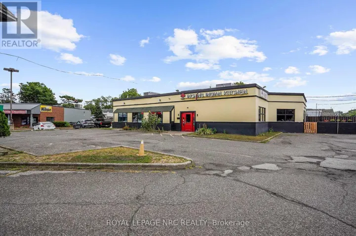 312 LAKE STREET, St. Catharines (Lakeport), Ontario L2N4H4