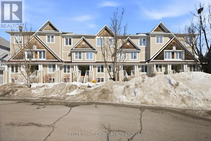 11 - 11-432 HILLSBORO PRIVATE, Ottawa, Ontario K2M3A8