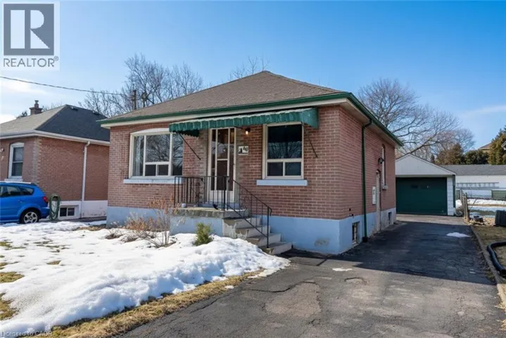 60 MACLENNAN Avenue, Hamilton, Ontario L8V1X4