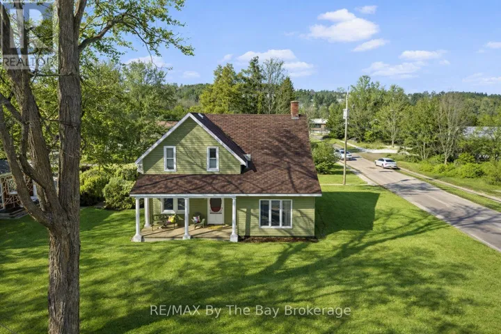 10 WELLINGTON STREET N, Clearview (Creemore), Ontario L0M1G0