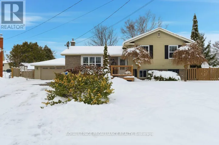 16 CENTRE COURT, Quinte West (Frankford Ward), Ontario K0K2C0