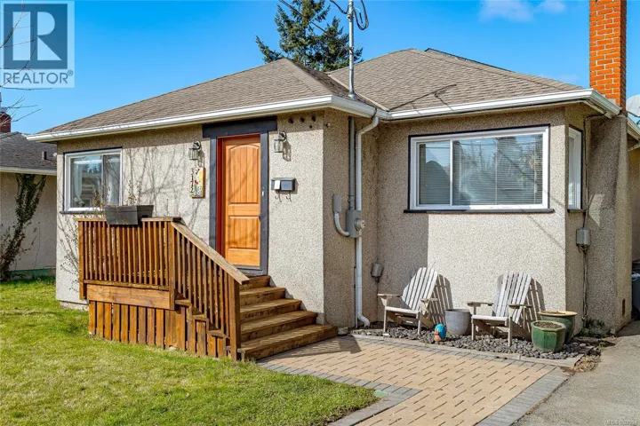 3172 Wascana St, Saanich, British Columbia V9A1W3