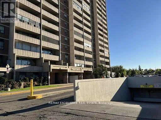 2105 - 3390 WESTON ROAD, Toronto (Humbermede), Ontario M9M2X3