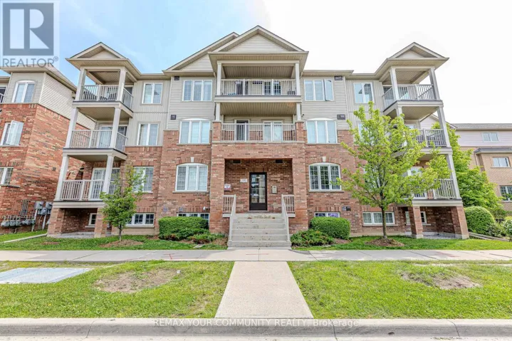 5 - 149 ISAAC DEVINS BOULEVARD, Toronto (Humberlea-Pelmo Park), Ontario M9M0C5