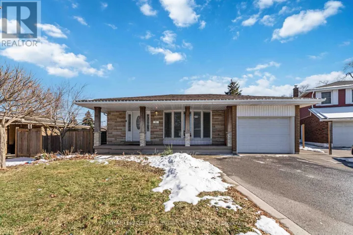 9 ISAAC COURT, Hamilton (Corman), Ontario L8K4G5