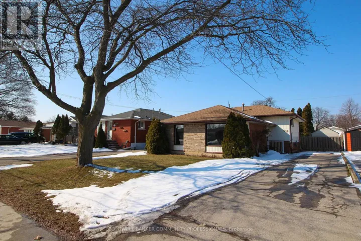918 UPPER OTTAWA STREET, Hamilton (Berrisfield), Ontario L8T3V7
