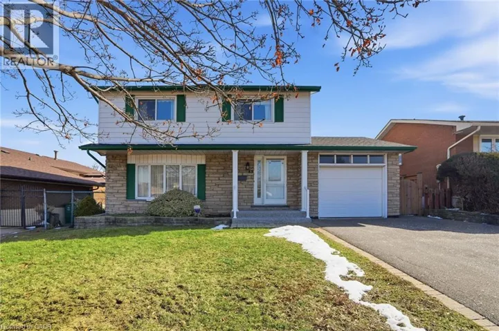 55 CHAMPLAIN Avenue, Hamilton, Ontario L8G2H5