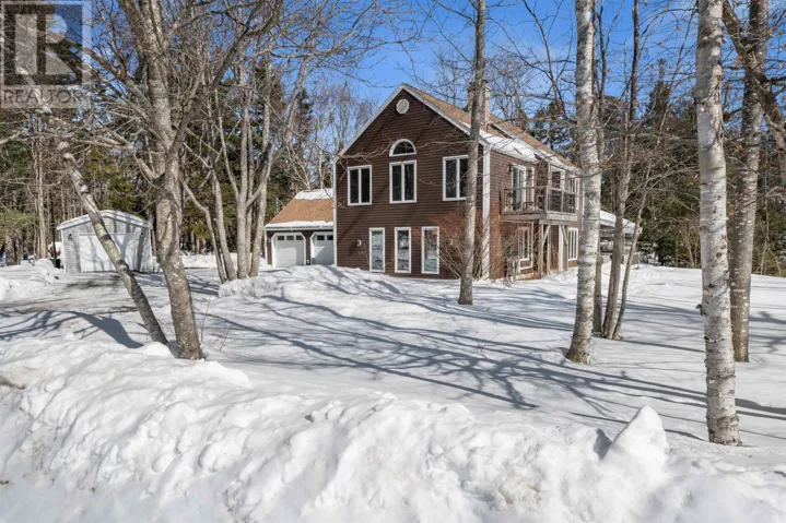 52 Reade Street, Pictou, Nova Scotia B0K1H0