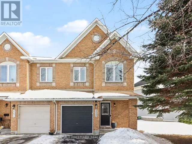 2229 BROCKSTONE CRESCENT, Ottawa, Ontario K4A4V5