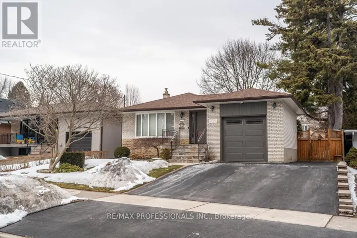 1427 KENMUIR AVENUE, Mississauga (Mineola), Ontario L5G4B3