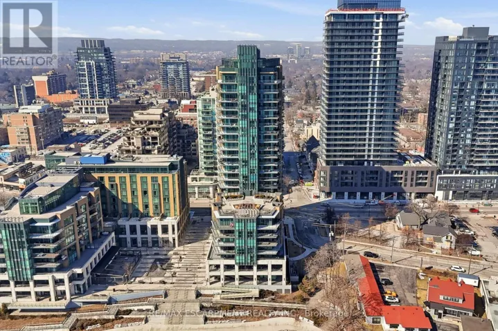 1102 - 2060 LAKESHORE ROAD, Burlington (Brant), Ontario L7R0G2